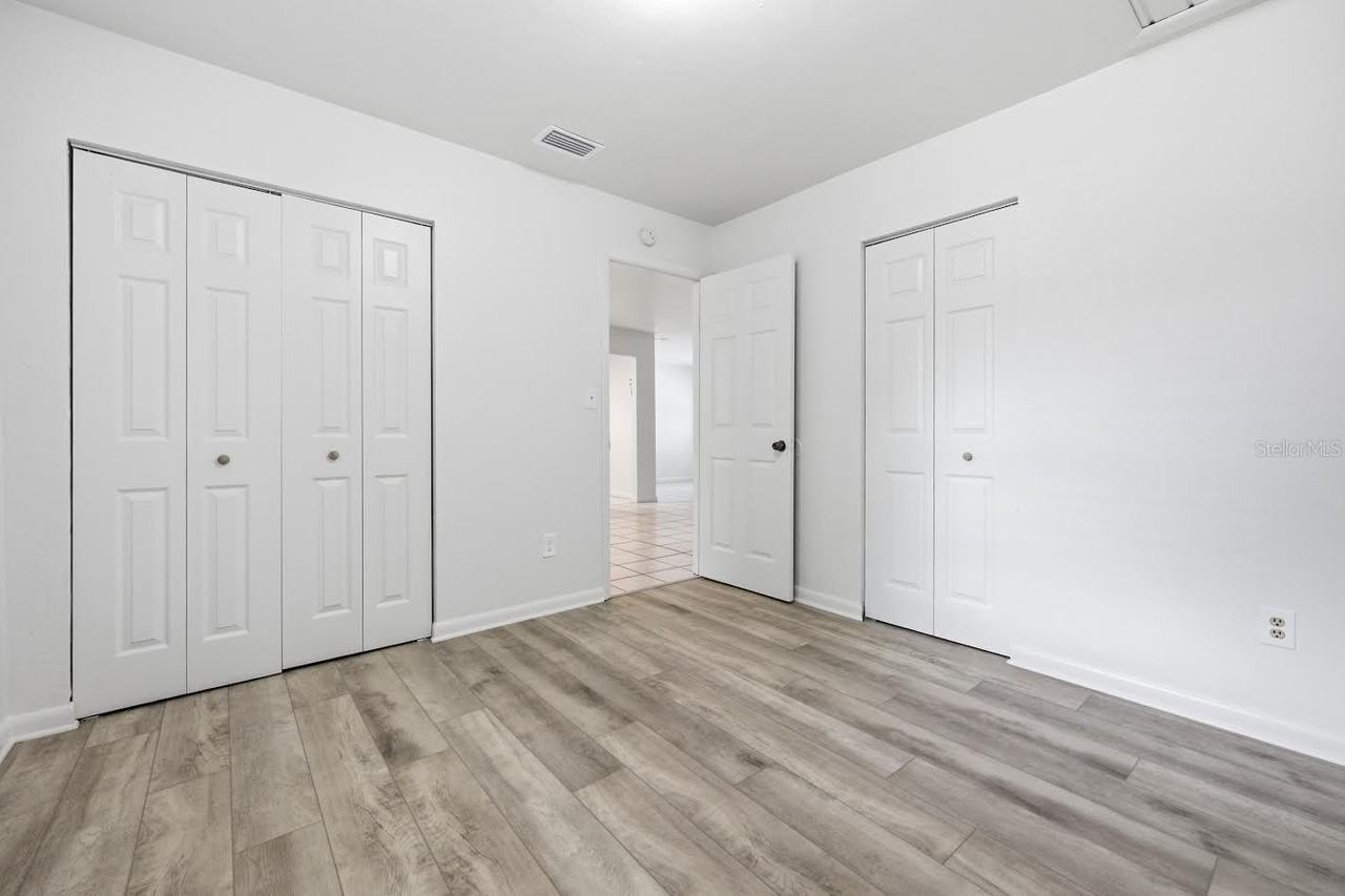 5935 Nw 23rd Ter - Photo 3 of 23