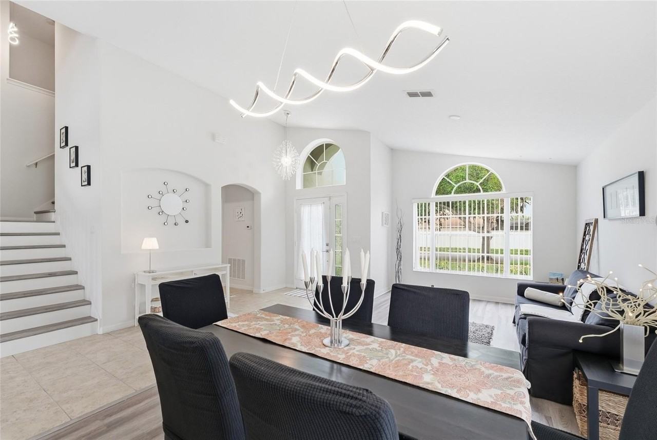 748 Stonewyk Way - Photo 5 of 28