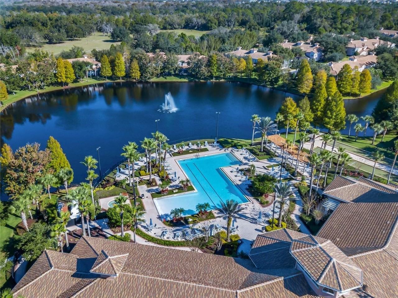 8359 Riverdale Ln - Photo 4 of 18