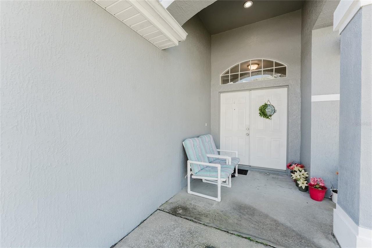 8859 Fort Jefferson Blvd - Photo 3 of 50