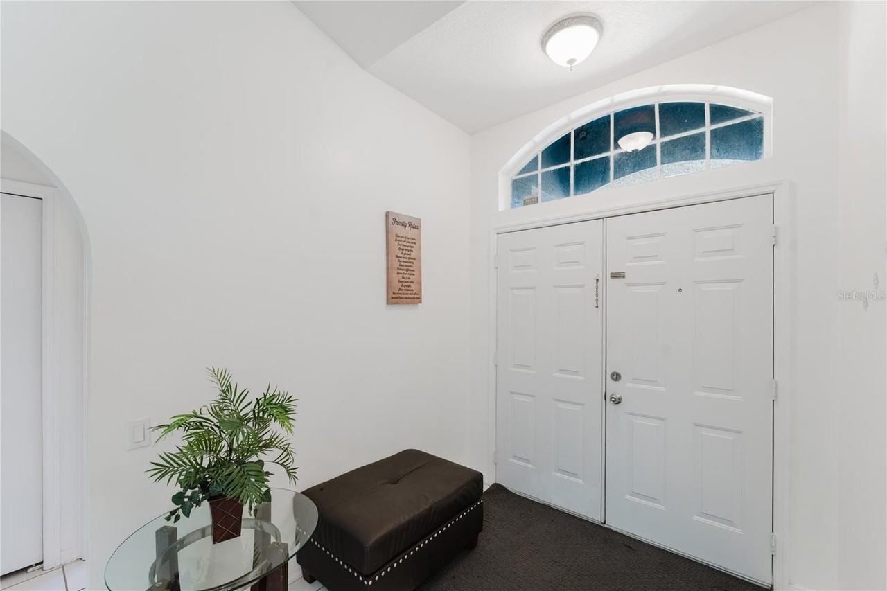 8859 Fort Jefferson Blvd - Photo 4 of 50