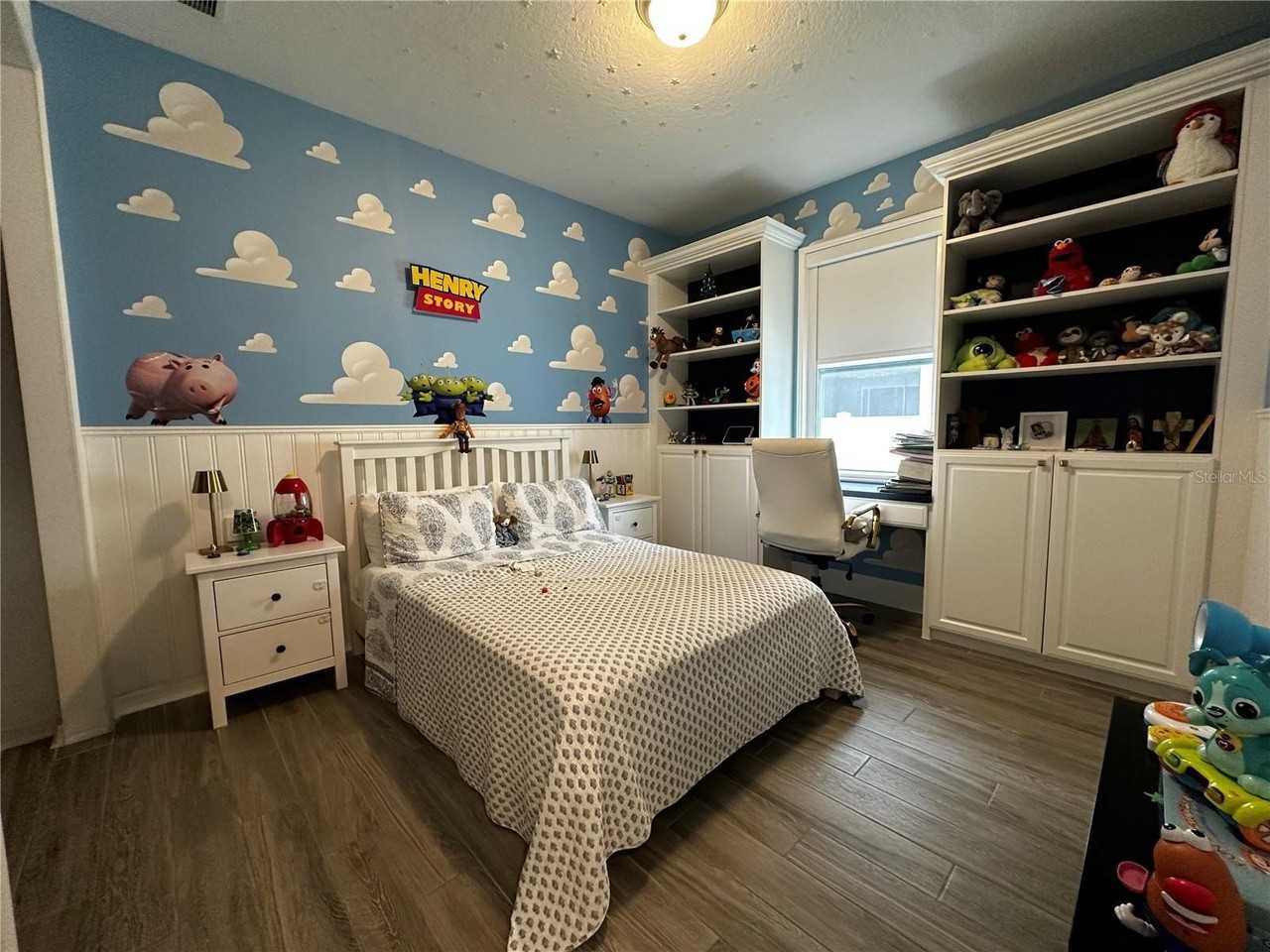 15512 Sunquat Dr - Photo 3 of 40