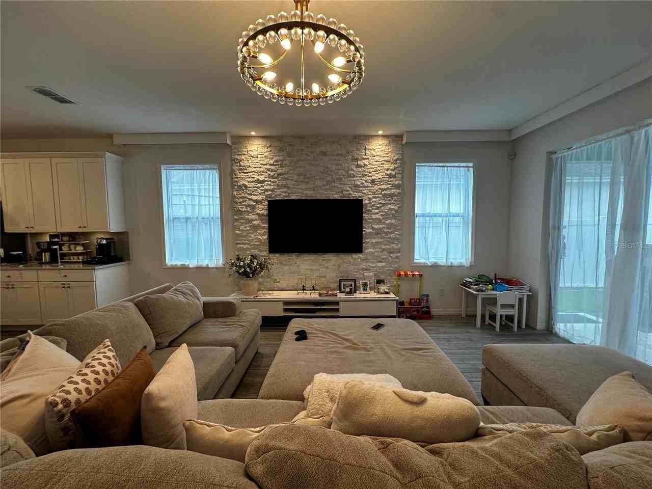 15512 Sunquat Dr - Photo 6 of 40