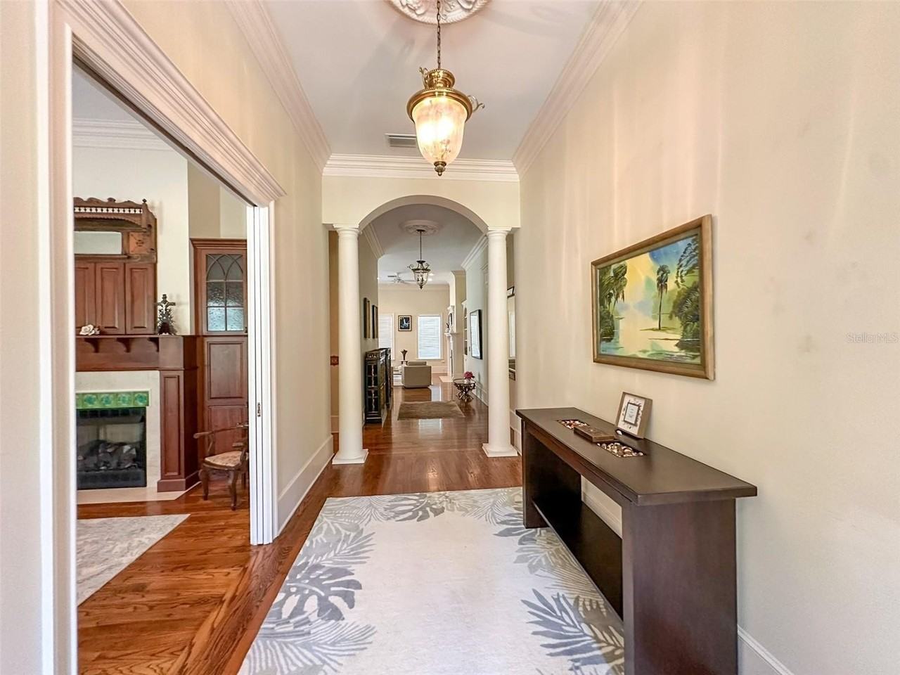 6425 Nw 202nd Pl - Photo 5 of 50