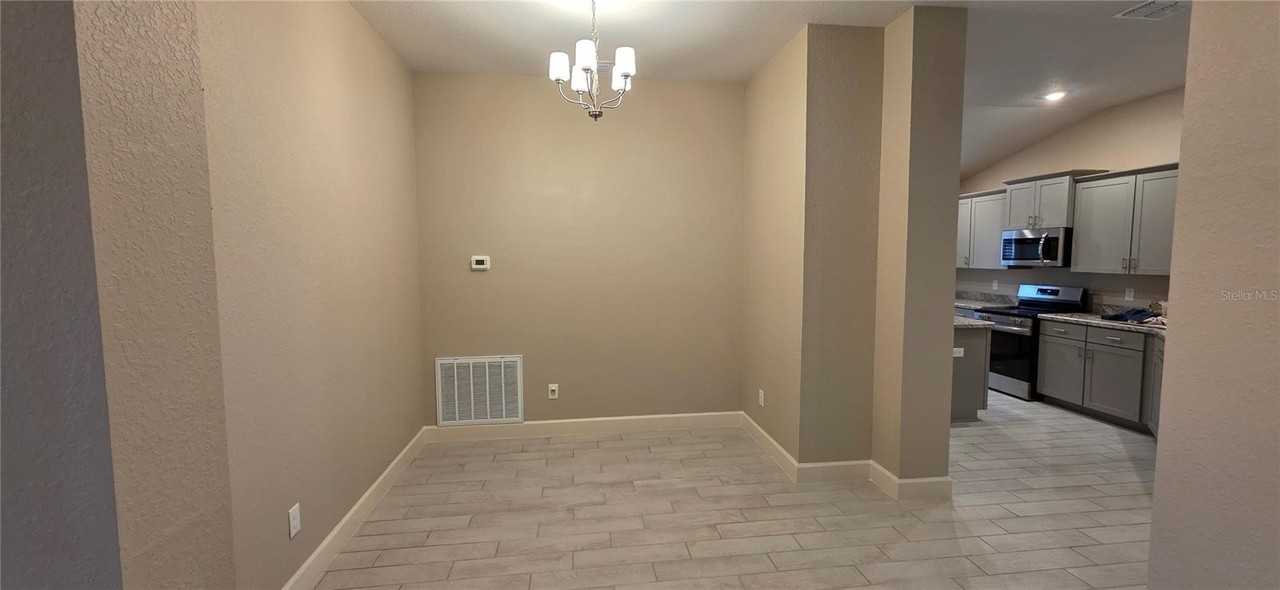 3107 Ne 46th Ave - Photo 7 of 21