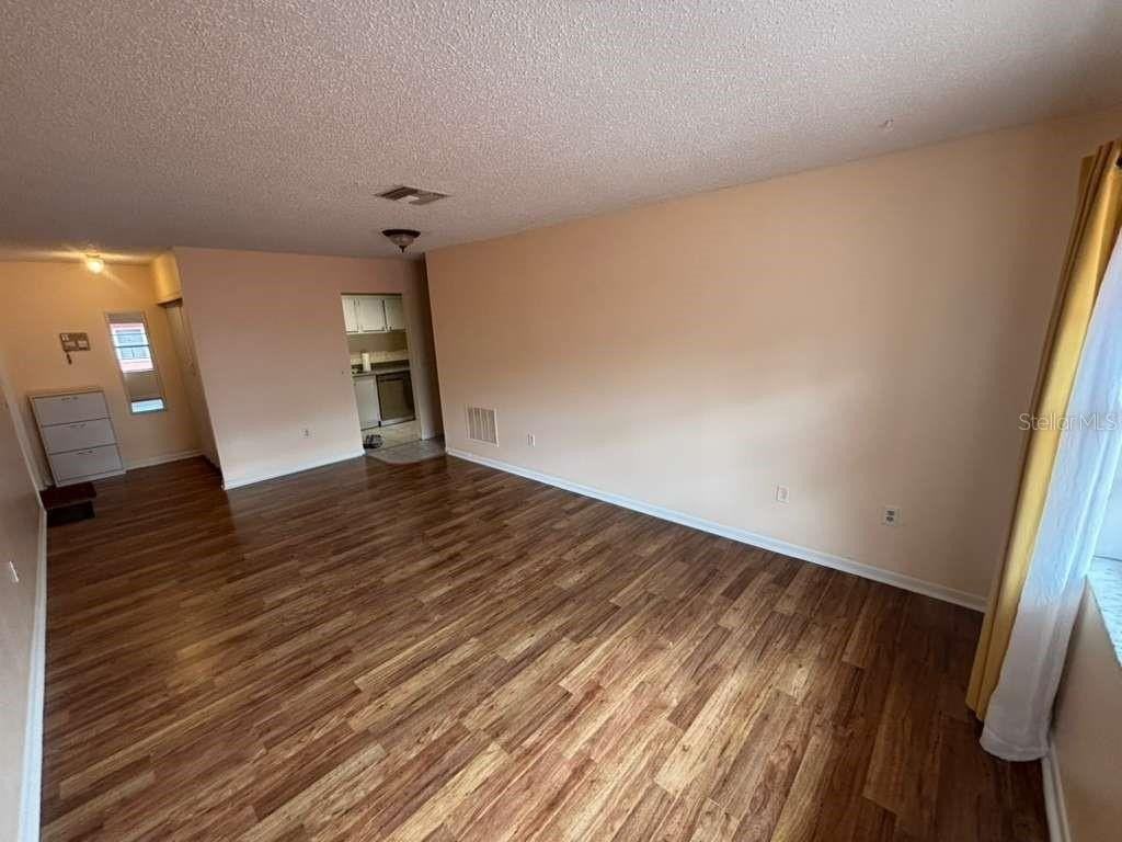 660 62nd Ave N #1204 - Photo 4 of 12