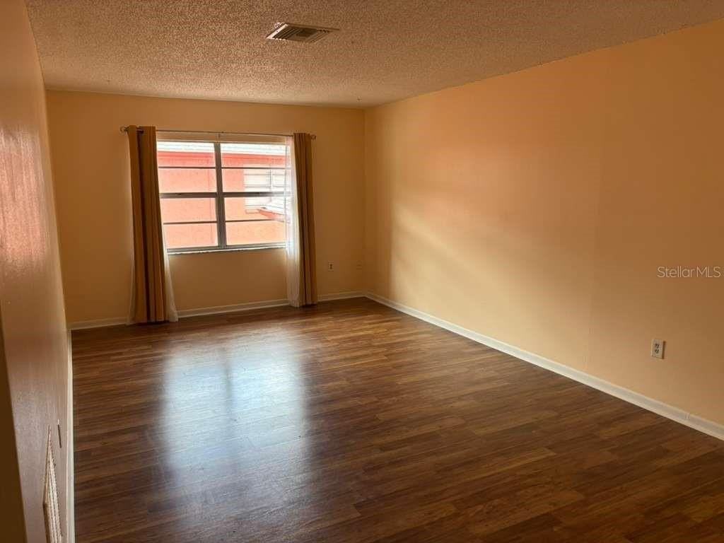 660 62nd Ave N #1204 - Photo 6 of 12