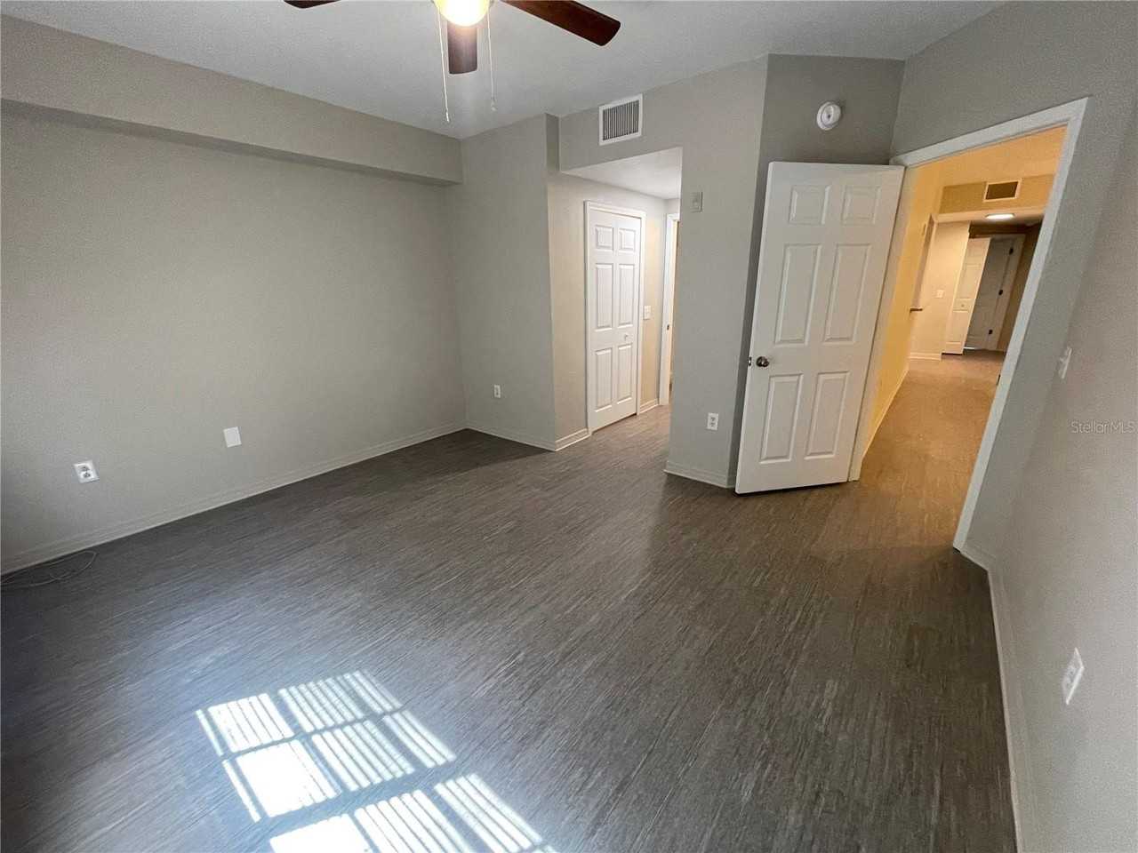 6004 Portsdale Pl #101 - Photo 6 of 17