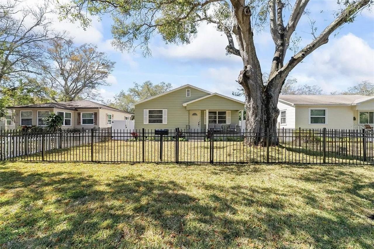 4628 Dr Martin Luther King Jr St N - Photo 2 of 32