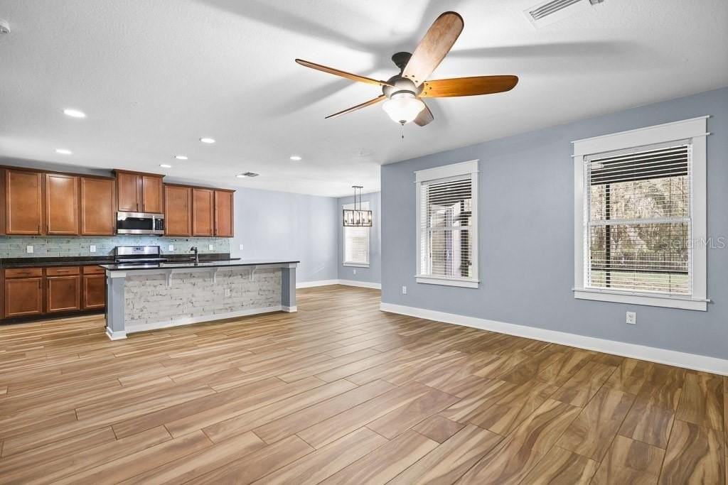 16109 Starling Crossing Dr - Photo 5 of 31