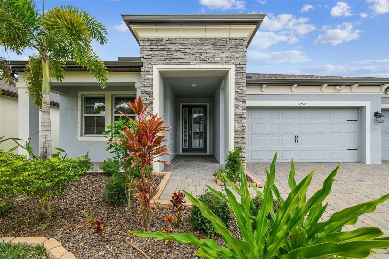 10752 Green Harvest Dr - Photo 3 of 50