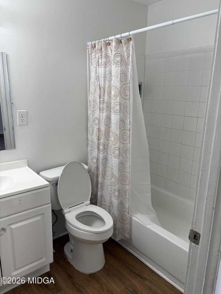 3358 Club Dr - Photo 5 of 13