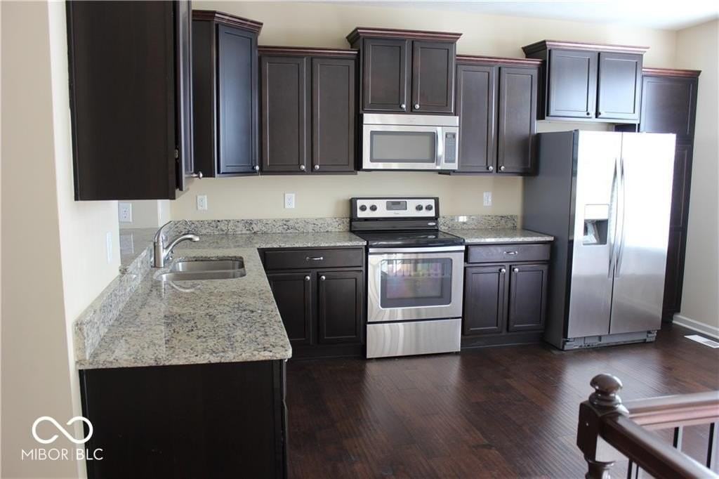 14047 Wimbleton Way - Photo 4 of 23