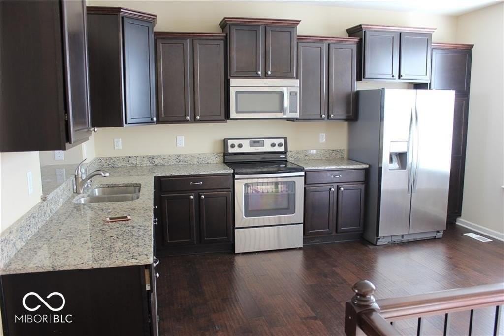 14047 Wimbleton Way - Photo 6 of 23