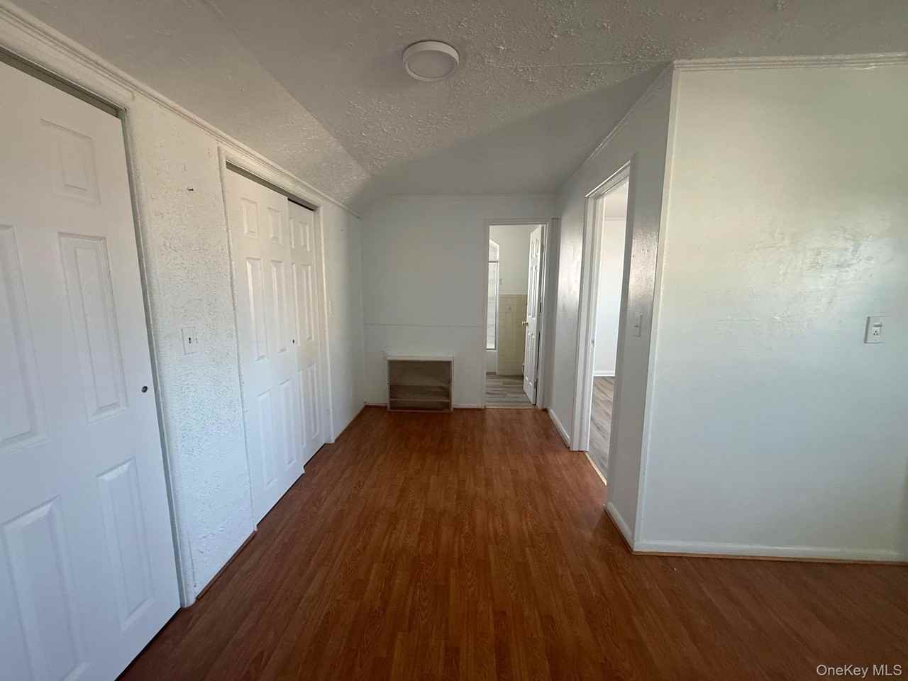 113 Parma Rd - Photo 4 of 13