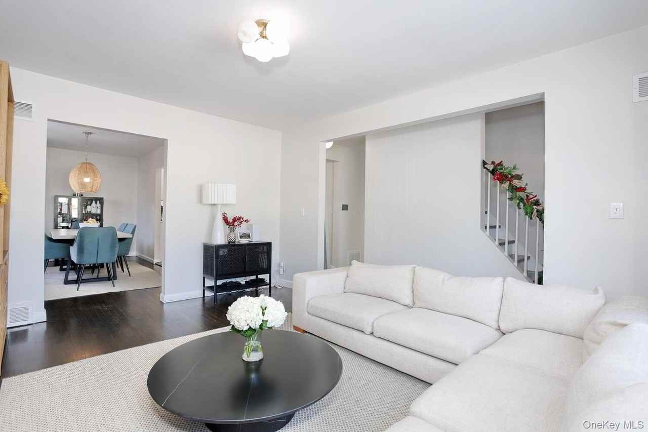 42 E Main St - Photo 7 of 27