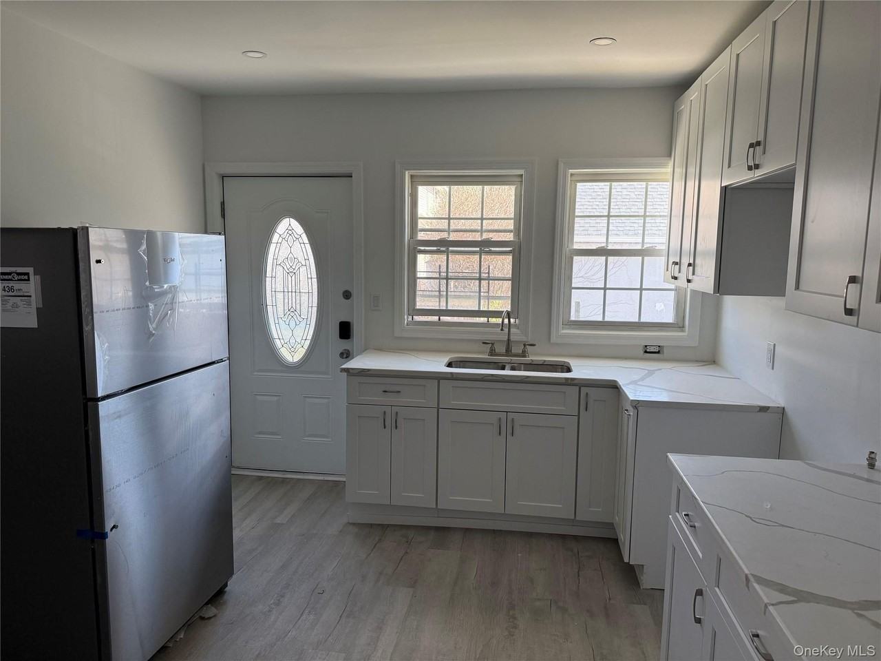 862 Station Pl - Photo 6 of 9