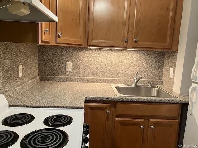 101 Maple Ave - Photo 6 of 9