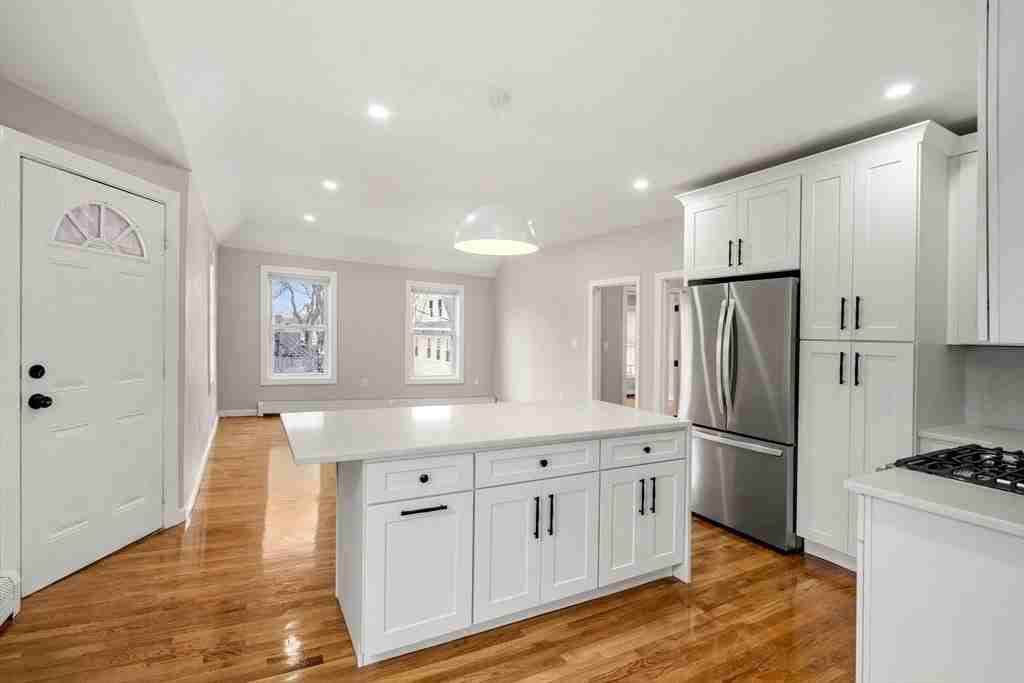 5 Gayland St Unit 2 - Photo 7 of 25