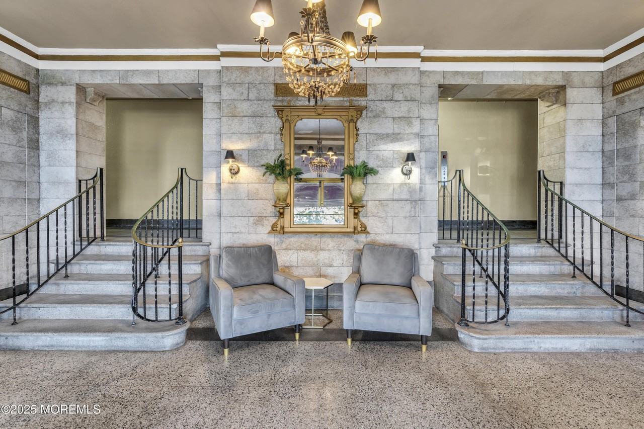 500 Deal Lake Dr Apt 5c - Photo 5 of 28