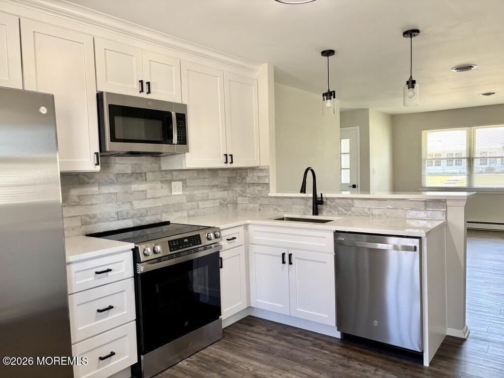 43C Edinburgh Ln - Photo 4 of 18