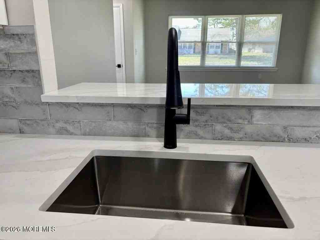 43C Edinburgh Ln - Photo 6 of 18