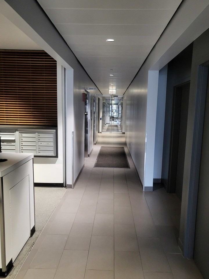 235 W Van Buren St Unit 3420 - Photo 5 of 20