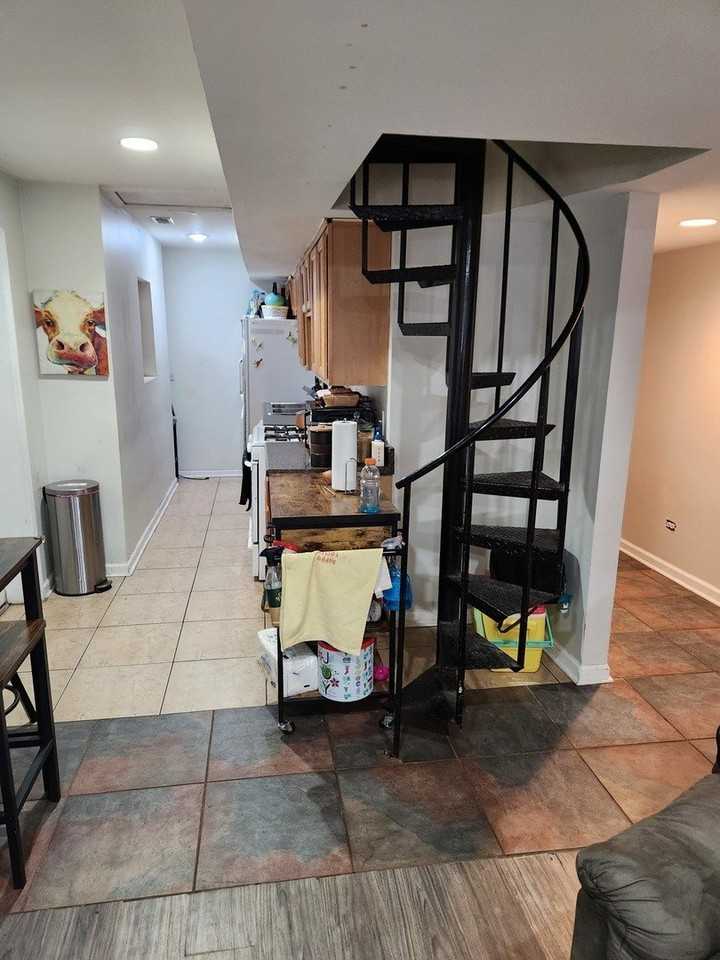 3728 N Wilton Ave Apt 1a - Photo 4 of 9