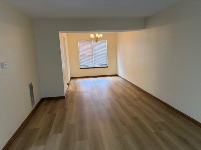 1217 Regent Dr - Photo 3 of 19