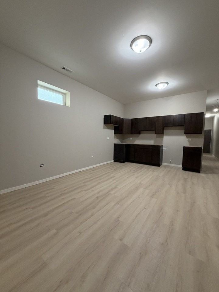 22 N Pulaski Rd Unit 1r - Photo 6 of 18