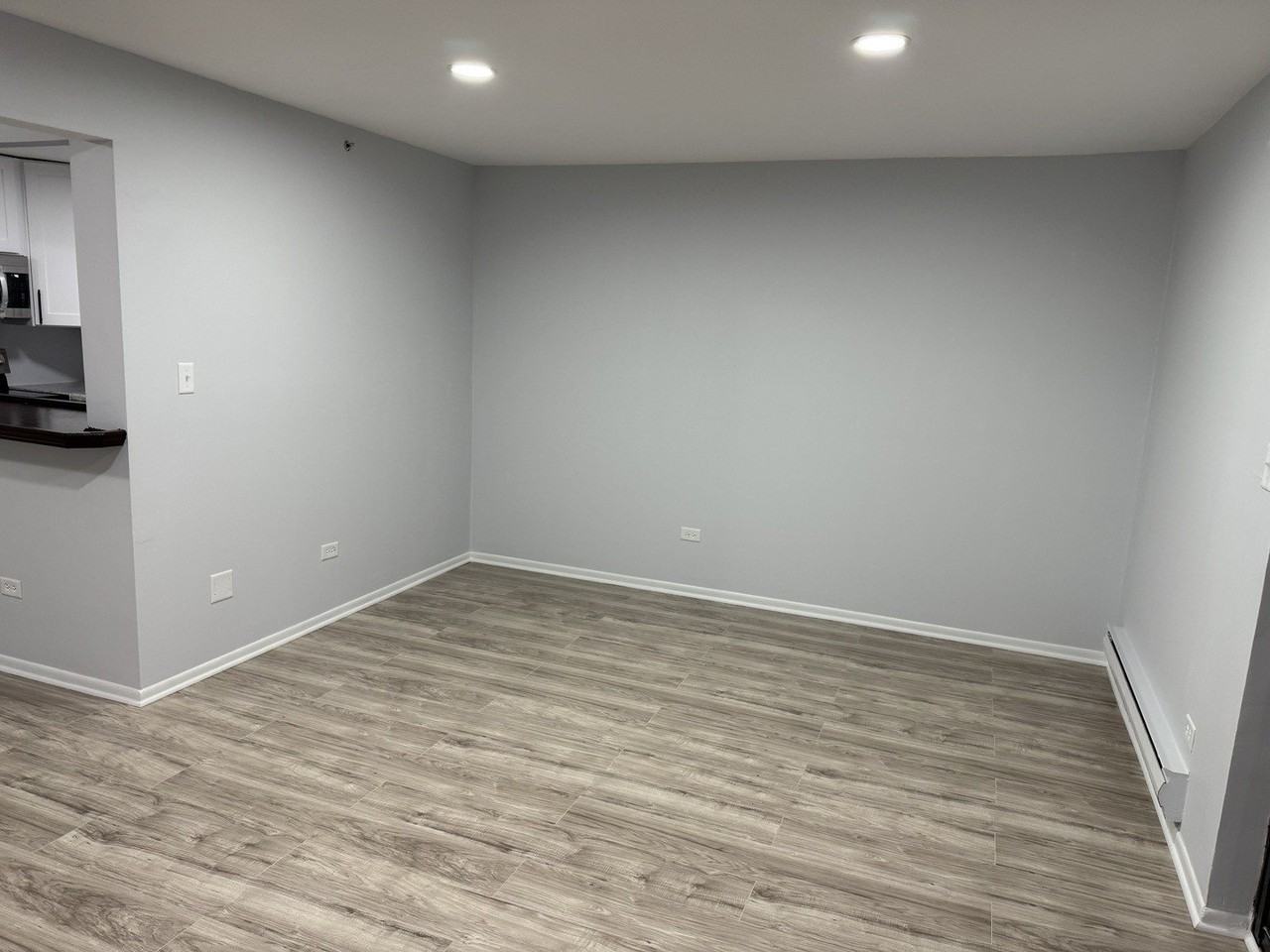 502 E Spruce Dr Apt 2b - Photo 2 of 14