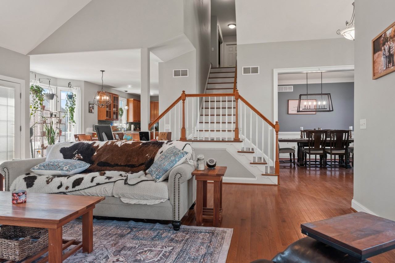 98 Merganser Dr #1 - Photo 4 of 26