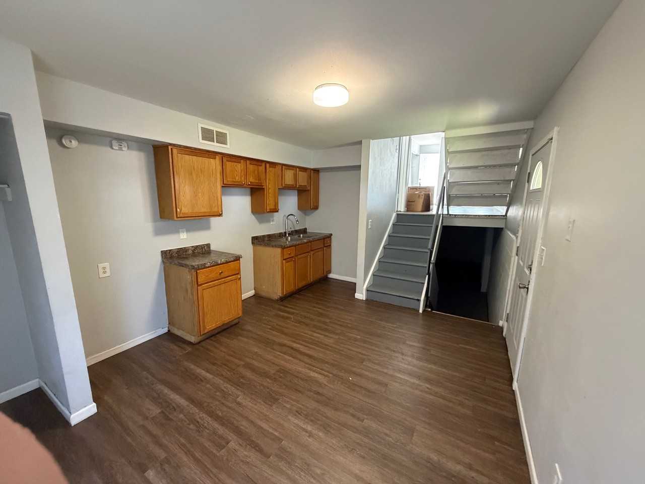 8865 N Swan Rd #1 - Photo 3 of 8