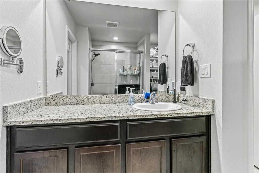 2322 Sky Crest Dr #1 - Photo 7 of 10