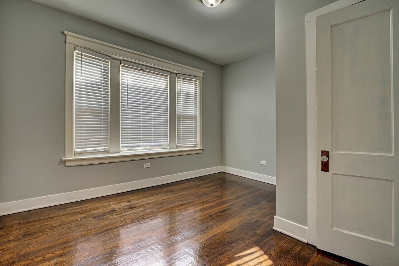 7331 S Dante Ave #2 - Photo 7 of 9