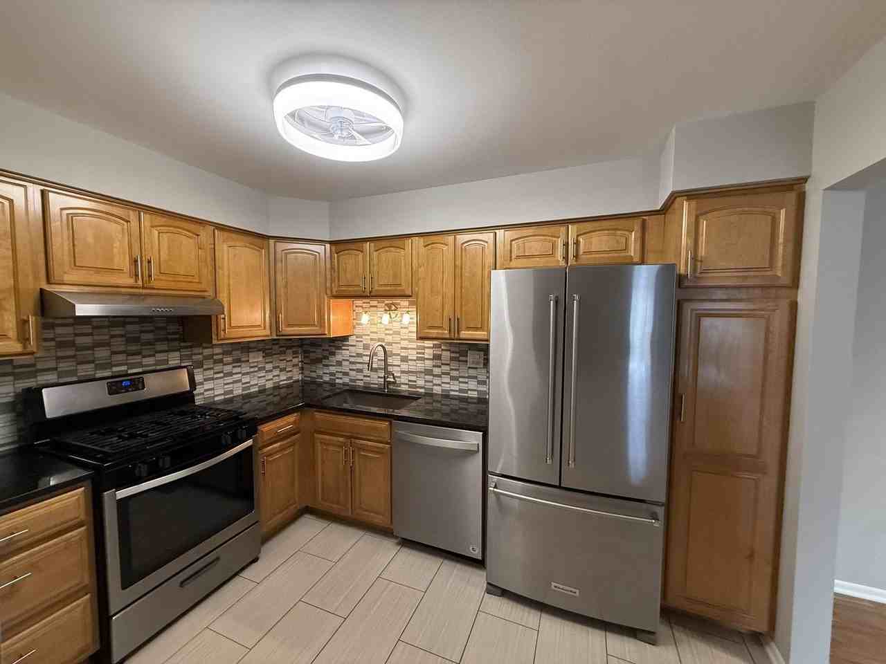 420 74th St #204 - Photo 6 of 16