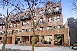 2524 N Willetts Ct Apt 1ln - Photo 1 of 1