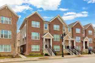 809 Lee St - Photo 1 of 1