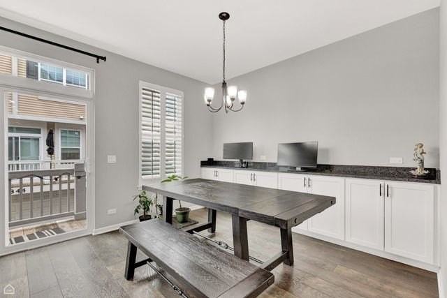 809 Lee St - Photo 7 of 18