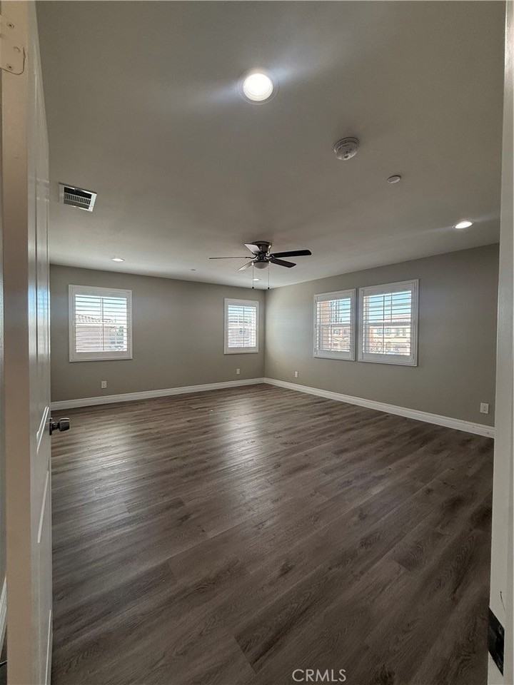 654 Margarita Rd - Photo 2 of 14