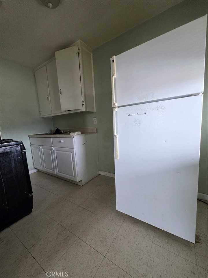 600 W Buena Vista St - Photo 5 of 6