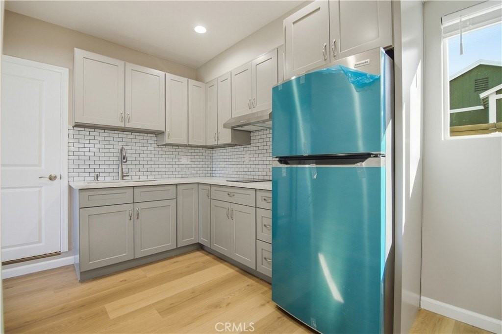 940 N Naomi St #100 - Photo 5 of 14