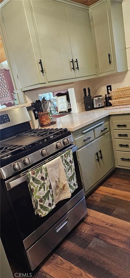 1155 Lark Dr - Photo 7 of 20