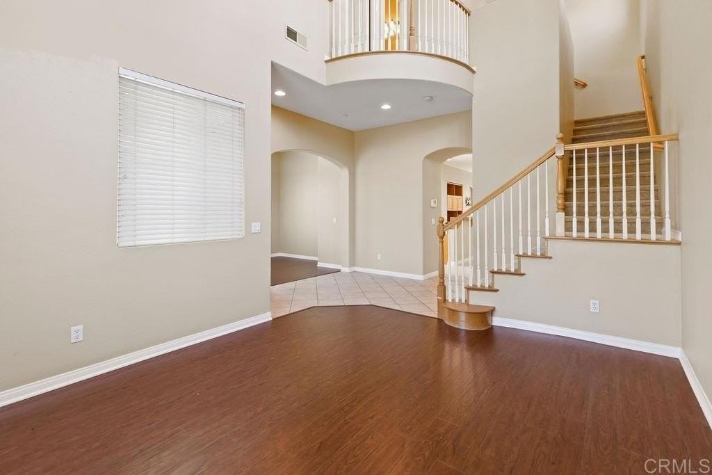 16758 Cimarron Crest Dr - Photo 3 of 35