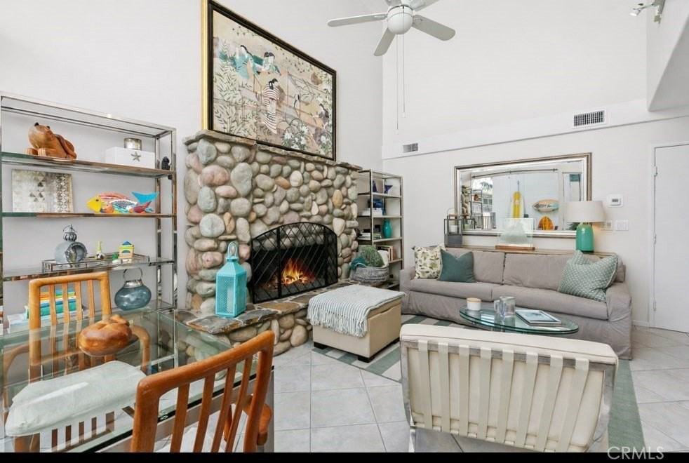 436 Fernleaf Ave #1-2 - Photo 4 of 20