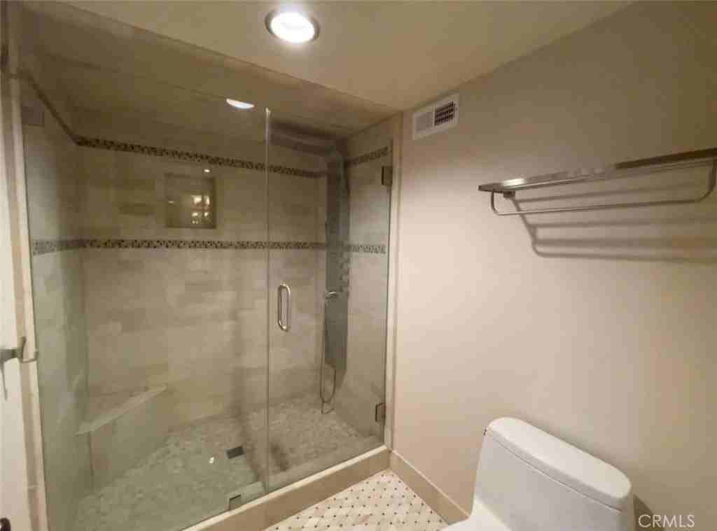 8 Solana ## 36 - Photo 3 of 22