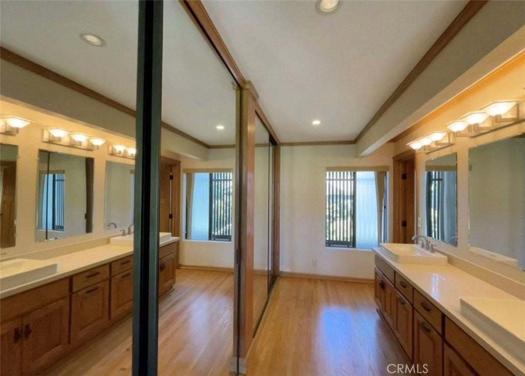 8 Solana ## 36 - Photo 4 of 22