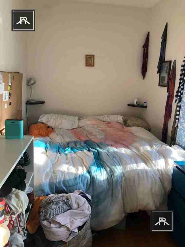 364 Washington St - Photo 2 of 10