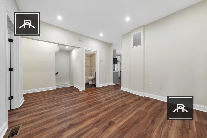 16-16 12 O St. - Photo 7 of 10