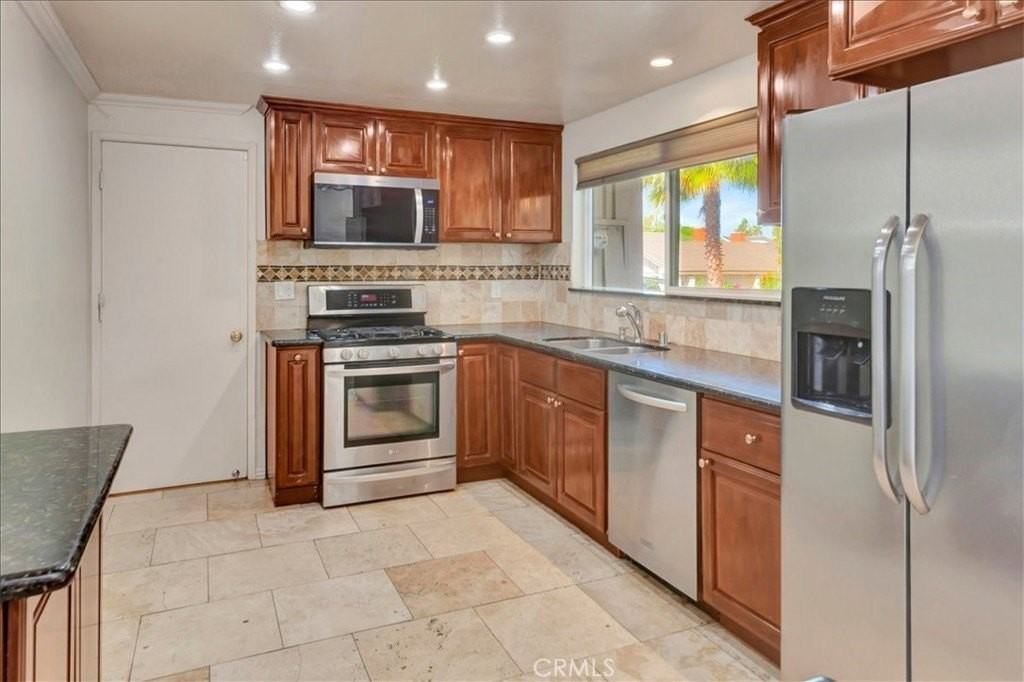 18722 Paseo Picasso - Photo 7 of 17